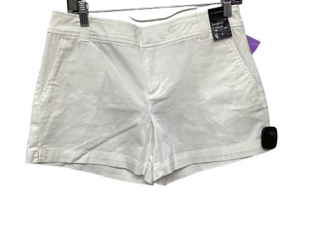 Shorts By New York And Co  Size: 6 For Sale