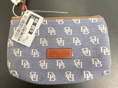 Clutch Designer By Dooney And Bourke  Size: Small For Cheap