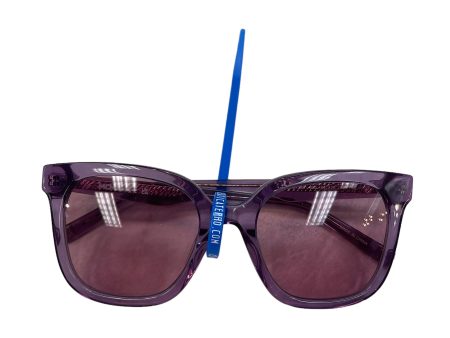 Sunglasses Designer By Mcm Discount