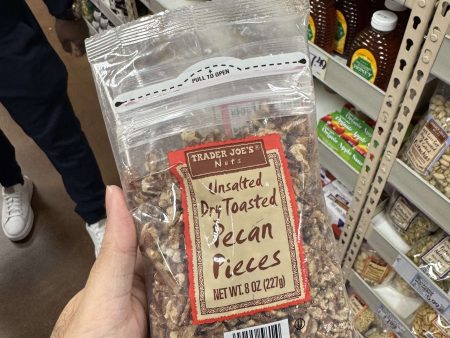 Trader Joes 無鹽核桃 227g on Sale