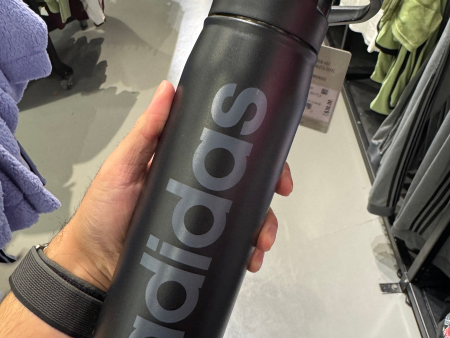 Adidas 不鏽鋼保溫水壺 黑色 600ml on Sale