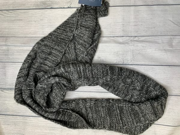 Scarf By Universal Thread Online